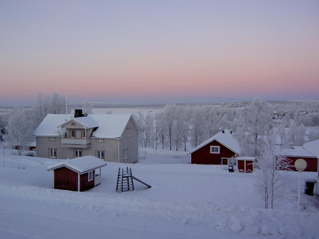 Lomamaja Pekonen Apartments Muonio Bagian luar foto